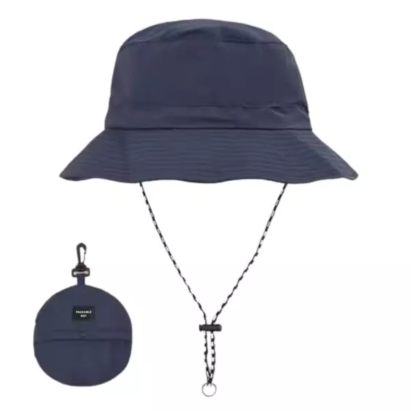 כובע טיולים נסגר לתיק כחול
